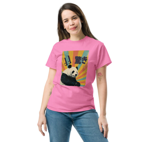 Odoroki Panda Unisex classic tee