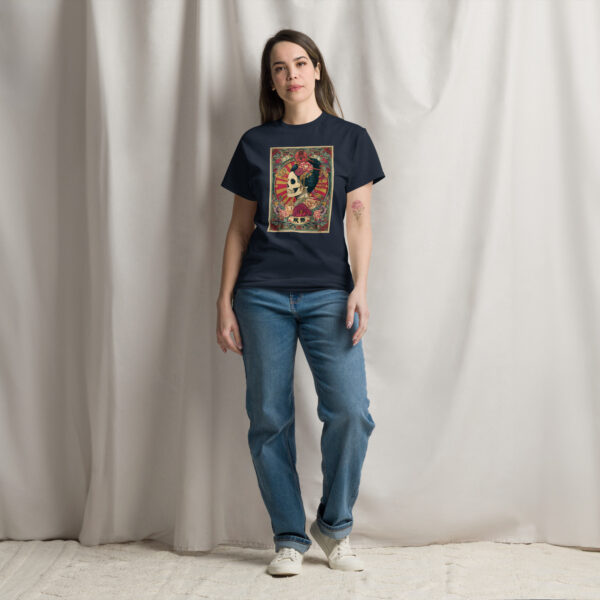 Yami no Bijin Unisex classic tee