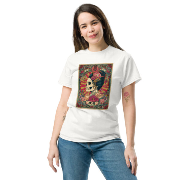 Yami no Bijin Unisex classic tee